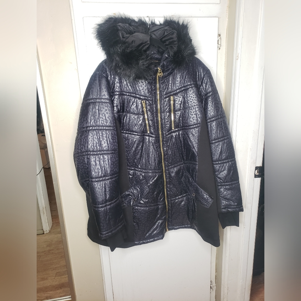 Michael kors puffer jacket